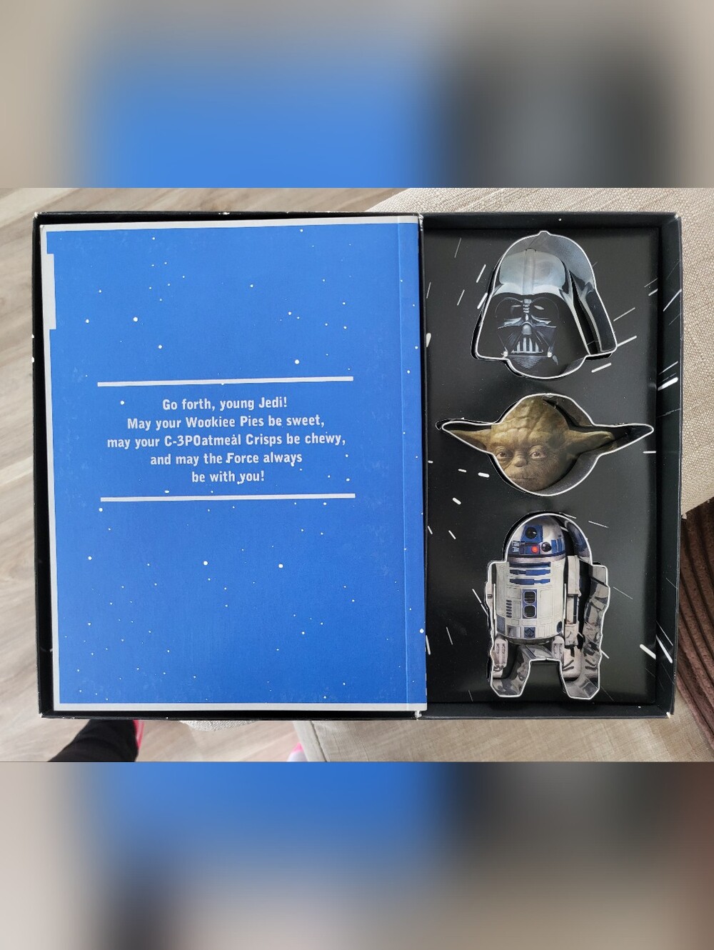 Star Wars Cookbook with Character Cookie Cutters - Blue, Black, White - Picture 7 of 10